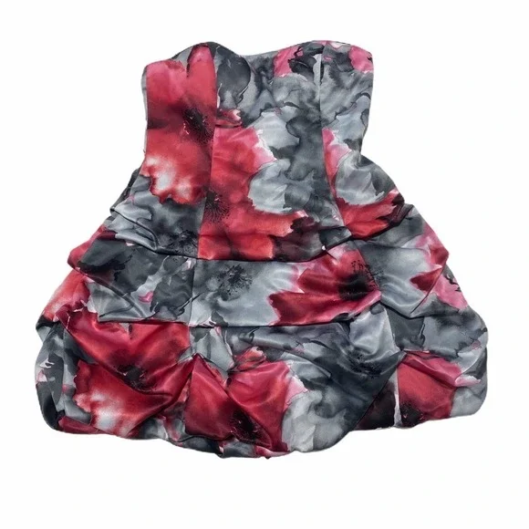 JUMP Apparel Bubble Hem Strapless Floral Dress - Picture 9 of 12